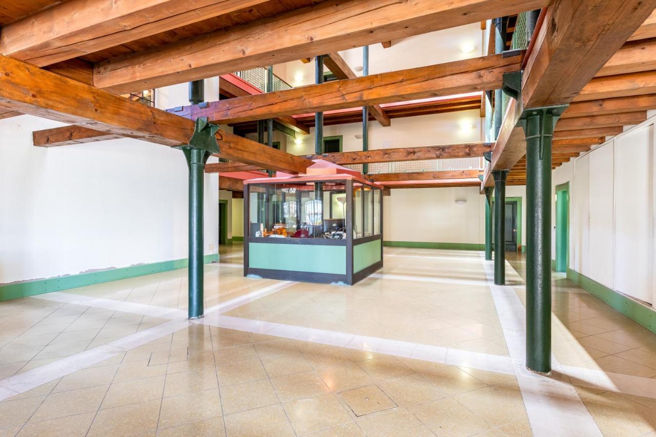 Molino Stucky Residence Suites II Venedig Exterior foto